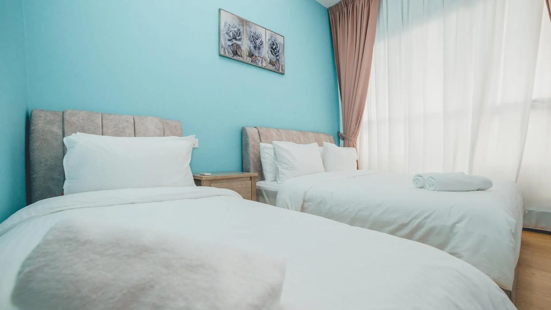 Danga Bay Pastel Hideout 3Br 7Pax Balcony View By Our Stay Johor Bahru