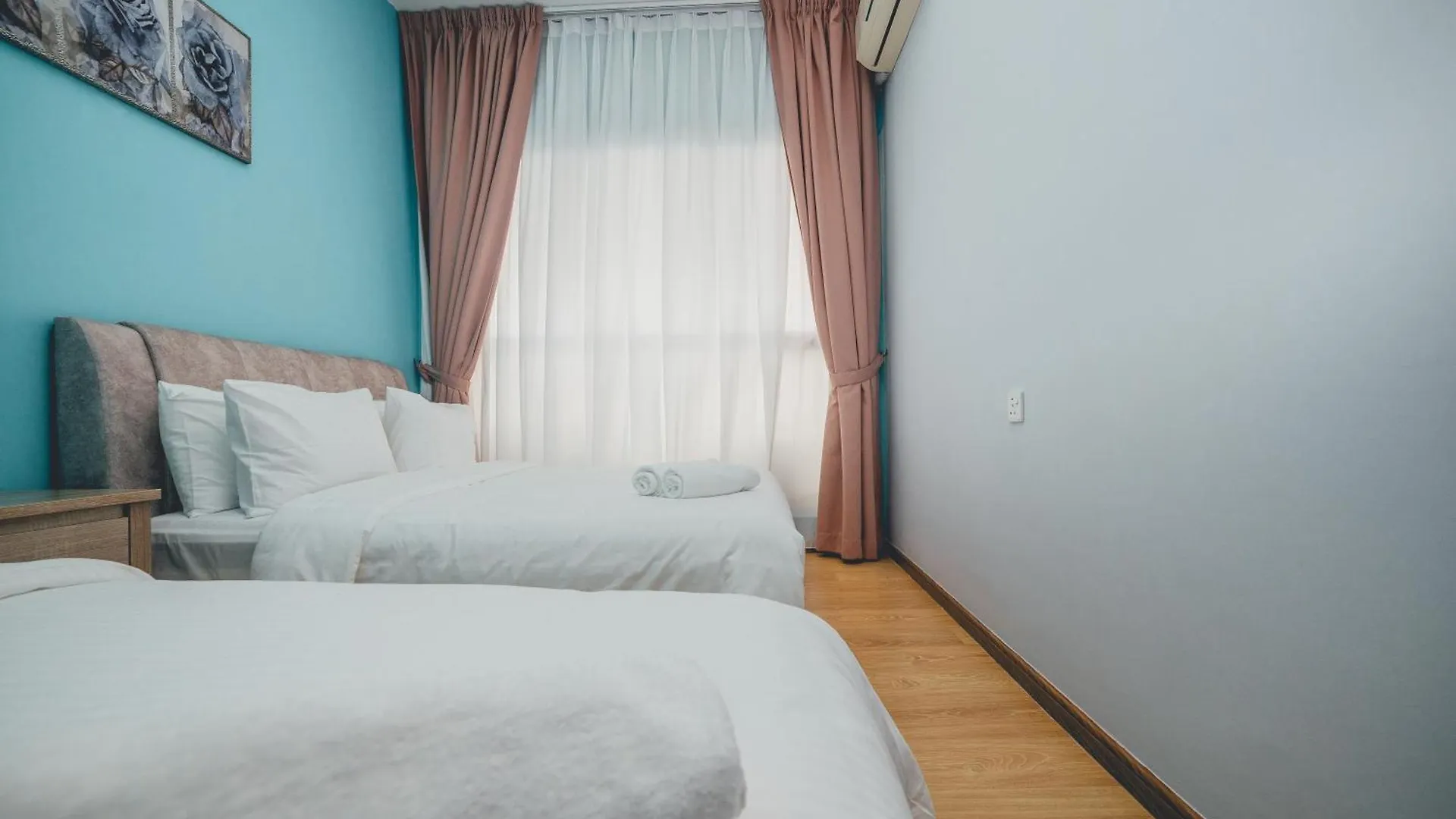 Apartment Danga Bay Pastel Hideout 3Br 7Pax Balcony View By Our Stay Johor Bahru